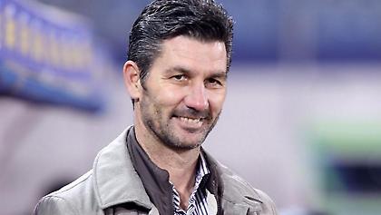 Αποκτά ταυτότητα με τον Ουζουνίδη