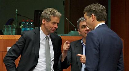 Τόμσεν: Δεν ζητήσαμε εμείς λιτότητα - Απόφαση της κυβέρνησης το πλεόνασμα 3,5%