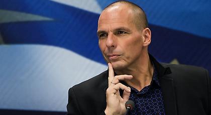 Βαρουφάκης: O ΣΥΡΙΖΑ υποτάχθηκε στο 3ο μνημόνιο
