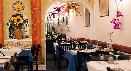 Το Μάντσεστερ τρώει ελληνικά!