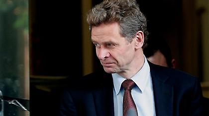 Νευρικός κλονισμός στην Αθήνα από τις καταγγελίες Τόμσεν