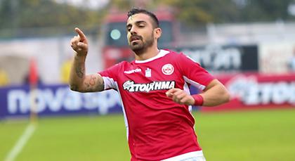 Ανάσες από Παράσχο στους βασικούς