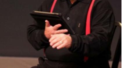 Δυναμικό comeback για πασίγνωστο Έλληνα ηθοποιό, ένα χρόνο μετά το εγκεφαλικό