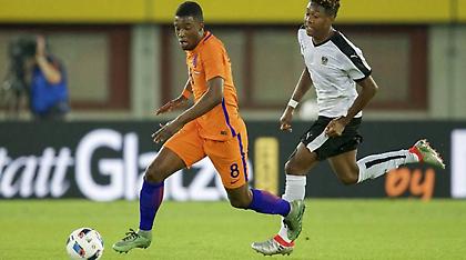 «Βόμβα» Μπαζούρ από Βόλφσμπουργκ