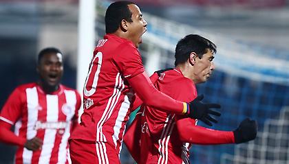 Μοιράζει… ευκαιρίες ο Μπέντο στην Σπάρτη