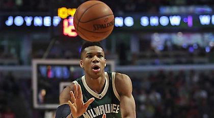 Πονάει, αλλά θα παίξει ο Γιάννης