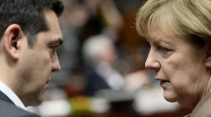 Διεθνή ΜΜΕ: Η Ελλάδα και πάλι σε τροχιά σύγκρουσης με τους πιστωτές της