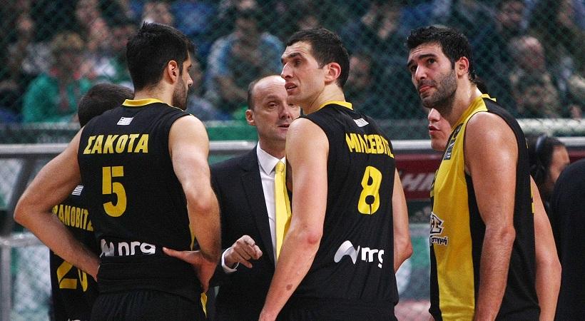 Με τρεις απόντες η ΑΕΚ