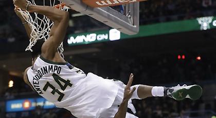 Giannis, τι τους κάνεις! (video)