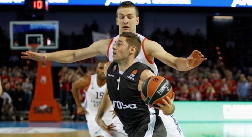 Ο Κοζέρ νίκησε στο… νήμα τον Καλάθη για το βραβείο του MVP!