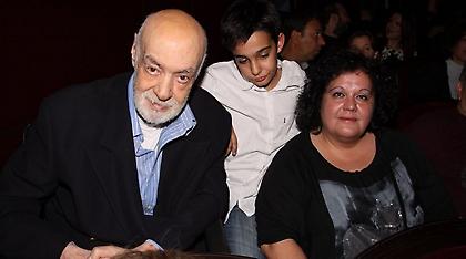 Πόλεμος! Έξω φρενών η χήρα του Μπάρκουλη με την Καίτη Γκρέι