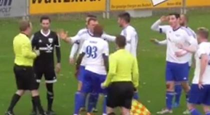 ΑΠΙΣΤΕΥΤΟ fair play σε ερασιτεχνικό της Γερμανίας (video)