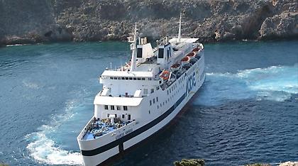 Στο λιμάνι της Κάσου προσέκρουσε το «Βιτσέντζος Κορνάρος»