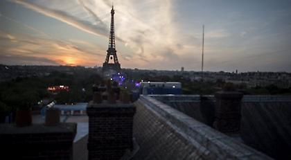 Ξανάνοιξε ο Πύργος του Άιφελ μετά από πέντε μέρες απεργίας των εργαζόμενων