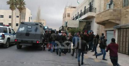 Απελευθερώθηκαν όμηροι στην Ιορδανία, επτά οι νεκροί και δεκάδες οι τραυματίες