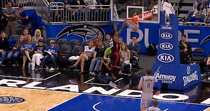 Ο ανεμόμυλος του Ρος στην πρώτη θέση του Top 10 (video)