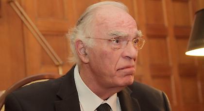 Λεβέντης: Να βγάλει το φίδι μόνος του από την τρύπα ο Τσίπρας