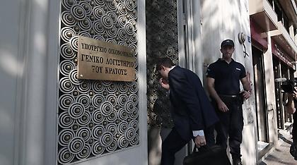 Προληπτικός «κόφτης» 10% στις δαπάνες του κράτους