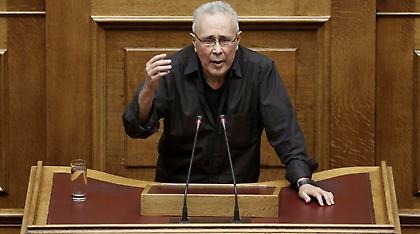 Επιμένει για τα νησιά ο Ζουράρις: Όποτε τα χάσαμε, τα ξαναπήραμε