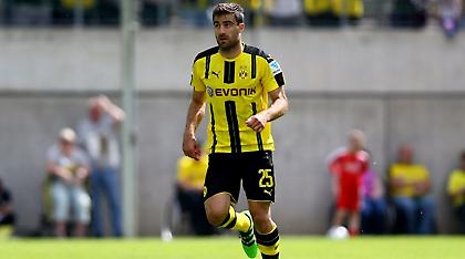 Ο πανευτυχής Παπασταθόπουλος «πόσταρε» τον μπέμπη του (pics)