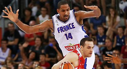 Σταματάει με «καρφιά» από την εθνική Γαλλίας ο Αζενσά!