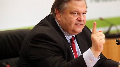 «Καίει τις γέφυρες» προς τη δραχμή ο Βενιζέλος