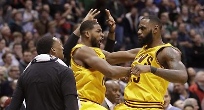 Η φοβερή ατάκα του Λεμπρόν για τους νεανικούς Μπακς