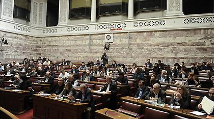 Βουλευτές του ΣΥΡΙΖΑ ζητούν διαγραφή προστίμων σε δημάρχους, περιφερειάρχες