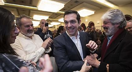 Τσίπρας: Είμαστε έτοιμοι για ανάκαμψη, αρκεί κάποιοι να αφήσουν τα φτερά μας