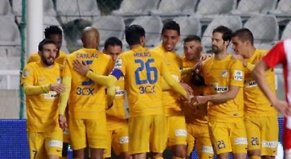 Γκαζωμένη η ΑΕΚ, καταδιώκει ο ΑΠΟΕΛ