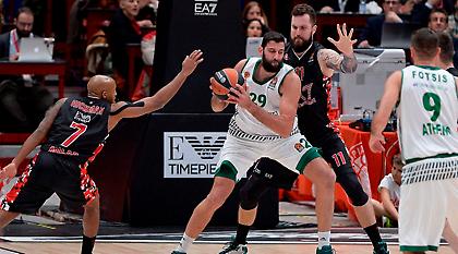 Μπουρούσης: «Στην Ελλάδα είμαστε ή του ύψους ή του βάθους»