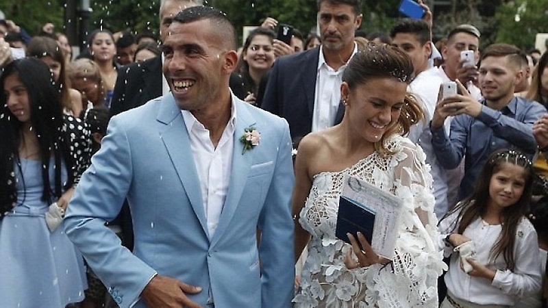 Το πήρε το κορίτσι ο Τέβες (pics)