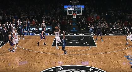 Η «βόμβα» νίκης του Φόι στην κορυφή του Top 10 (video)