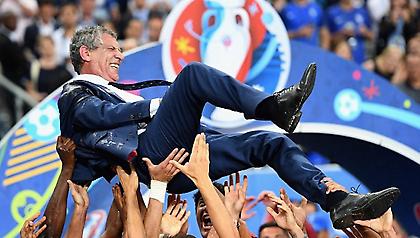 Κορυφαίος προπονητής για το 2016 ο Φερνάντο Σάντος