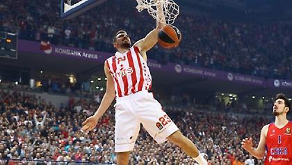 ΑΠΙΣΤΕΥΤΗ ατμόσφαιρα από τους οπαδούς του Ερυθρού Αστέρα (video)