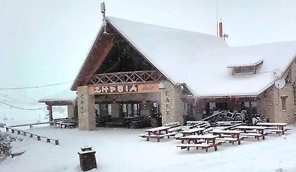 Γνωρίστε ξανά το χιονοδρομικό κέντρο της Ζήρειας