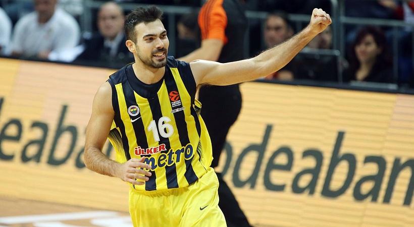 Αλλαγή χρόνου στη σοκαρισμένη Πόλη για τον Σλούκα (pic)