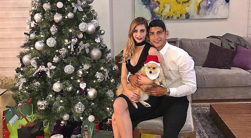 Η πρωτοχρονιάτικη ερωτική εξομολόγηση του Πουλίδο στην Ιλεάνα (pics)