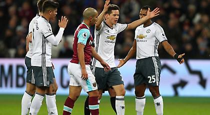 Χάνει τα άχαστα η Γιουνάιτεντ (video)