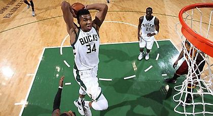 ΜΥΘΙΚΟ εξώφυλλο του Αντετοκούνμπο στο Sports Illustrated! (pic)