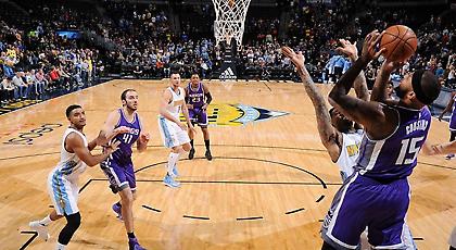 Νίκη με εξαιρετικό Κουφό οι Κινγκς