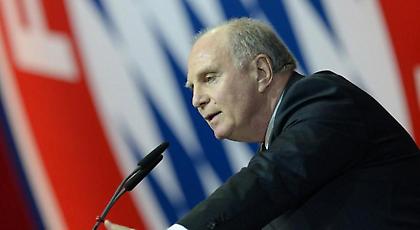 Σκέψεις να επιβάλει την γερμανική γλώσσα στα αποδυτήρια της Μπάγερν ο Χένες!