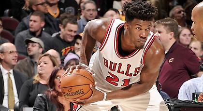 Ξέραναν τους «Καβς» οι Μπουλς