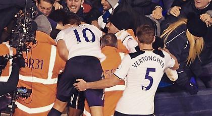 Που έχει βάλει το χέρι του ο Βερτόγκεν; (pics)