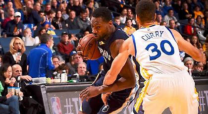 Σόκαραν τους Γουόριορς οι Γκριζλς!