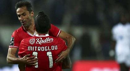 «Καθαρίζουν» Μπενφίκα και Μήτρογλου