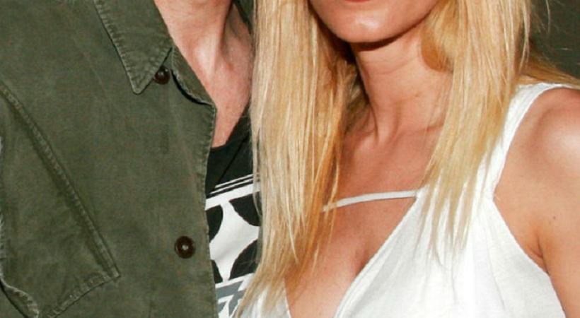 Ελληνίδα παρουσιάστρια περιμένει δίδυμα και το ανακοίνωσε με την πιο γλυκιά φωτογραφία!