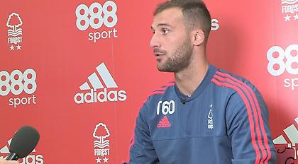 Ευχές της Νότιγχαμ Φόρεστ στον Βέλλιο