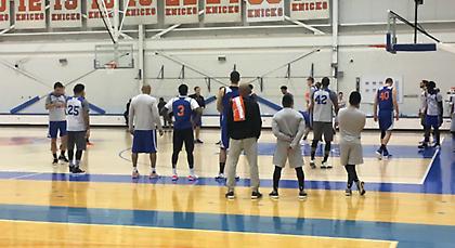 Επέστρεψε στην προπόνηση των Νικς ο Ρόουζ