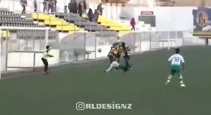 Γκολάρα με «σκορπιό» από 9χρονο (video)